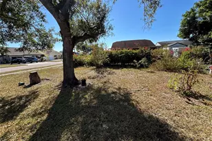 20021 Behan Ct, Port Charlotte, FL 33952 - Photo 2