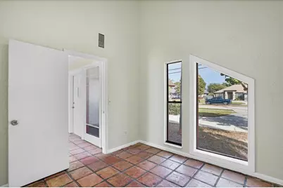 1930 Viscaya Parkway, Cape Coral, FL 33990 - Photo 12