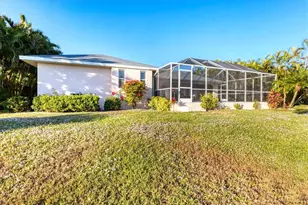 1155 Rotonda Cir, Rotonda West, FL 33947 - Photo 30