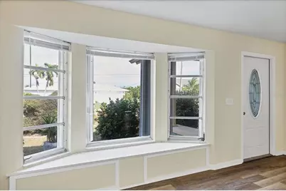 122 SE 41st Terrace, Cape Coral, FL 33904 - Photo 6