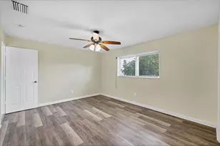 122 SE 41st Terrace, Cape Coral, FL 33904 - Photo 18