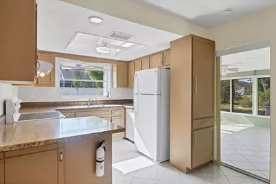 122 SE 41st Terrace, Cape Coral, FL 33904 - Photo 16