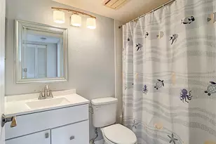 404 Cerromar Cir N, Venice, FL 34293 - Photo 28