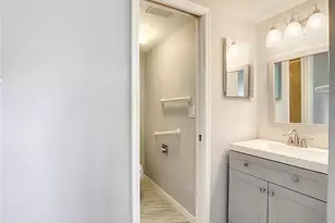 404 Cerromar Cir N, Venice, FL 34293 - Photo 20