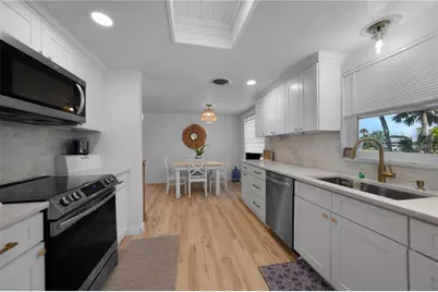 1730 Bluebird Lane, Englewood, FL 34224 - Photo 8