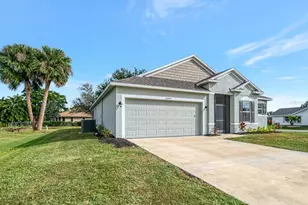 25889 Aysen Dr, Punta Gorda, FL 33983 - Photo 2