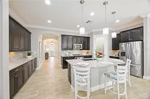 23889 Waverly Cir, Venice, FL 34293 - Photo 8