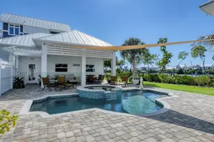 121 Bocilla Dr, Placida, FL 33946 - Photo 2