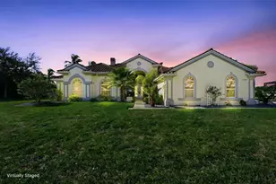 3121 Rivershore Ln, Port Charlotte, FL 33953 - Photo 4