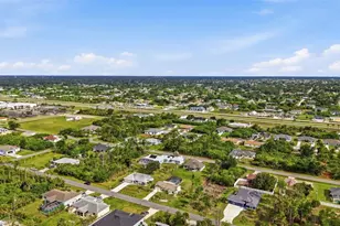 10421 Chablis Ave, Englewood, FL 34224 - Photo 40