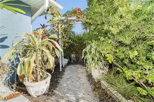 896 Clearview Dr, Port Charlotte, FL 33953 - Photo 32