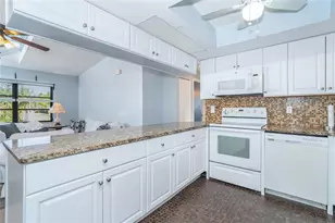 896 Clearview Dr, Port Charlotte, FL 33953 - Photo 12