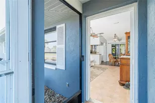 896 Clearview Dr, Port Charlotte, FL 33953 - Photo 6