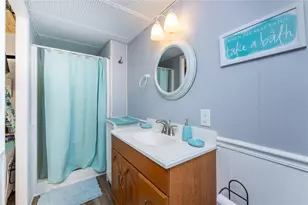 615 Via Cala, Englewood, FL 34224 - Photo 28