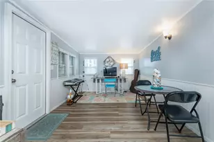 615 Via Cala, Englewood, FL 34224 - Photo 18