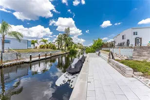 615 Via Cala, Englewood, FL 34224 - Photo 44