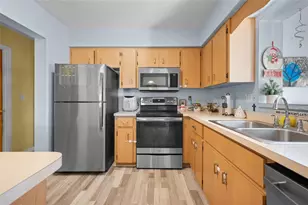 10193 Barker Ave, Englewood, FL 34224 - Photo 8