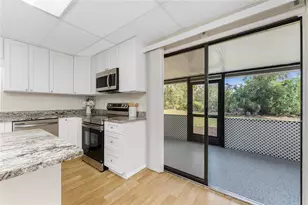 285 S Oxford Dr, Englewood, FL 34223 - Photo 18