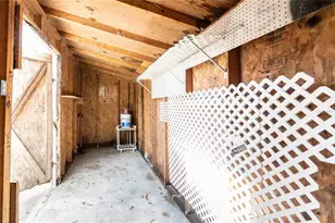 285 S Oxford Dr, Englewood, FL 34223 - Photo 46