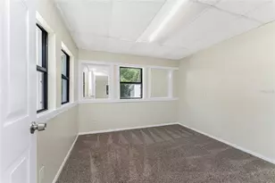 285 S Oxford Dr, Englewood, FL 34223 - Photo 28
