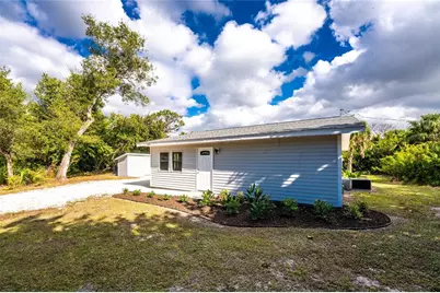 285 S Oxford Drive, Englewood, FL 34223 - Photo 8