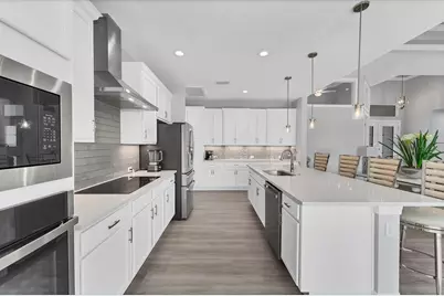 18610 Ayrshire Circle, Port Charlotte, FL 33948 - Photo 10