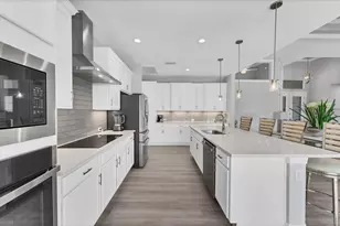 18610 Ayrshire Cir, Port Charlotte, FL 33948 - Photo 10