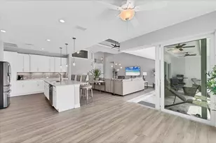 18610 Ayrshire Cir, Port Charlotte, FL 33948 - Photo 16