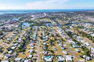 1172 Edgemere Pl, Englewood, FL 34224 - Photo 46