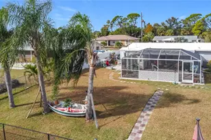 551 W Tarpon Blvd NW, Port Charlotte, FL 33952 - Photo 16