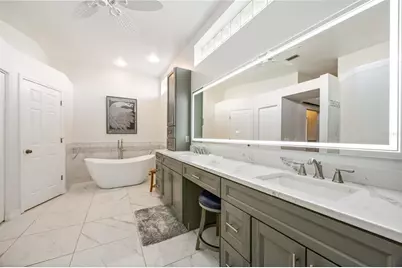 534 Cheval Drive, Venice, FL 34292 - Photo 50