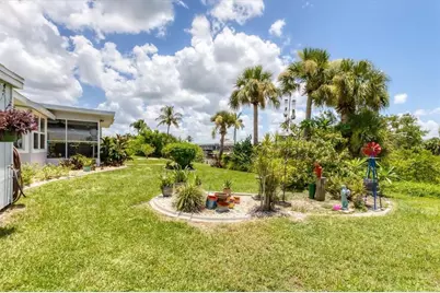 2516 Dixon Terrace, Port Charlotte, FL 33981 - Photo 30