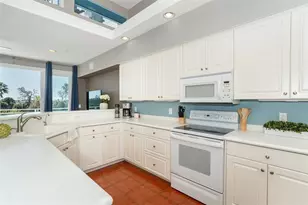 8226 Harborside Cir, Englewood, FL 34224 - Photo 14