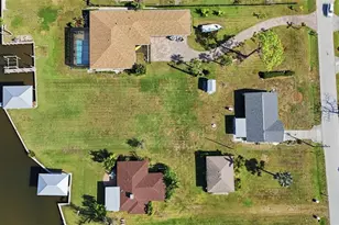 2050 Oyster Creek Dr, Englewood, FL 34224 - Photo 40