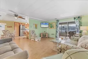 24 S Easter Island Cir, Englewood, FL 34223 - Photo 8