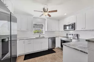 1920 Illinois Ave, Englewood, FL 34224 - Photo 10