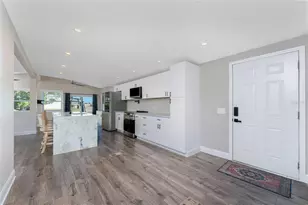 7524 Ratan Cir, Port Charlotte, FL 33981 - Photo 2