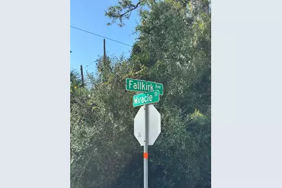 17081 Fallkirk Avenue, Port Charlotte, FL 33954 - Photo 8