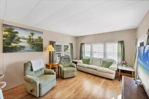 5488 Holiday Park Blvd, North Port, FL 34287 - Photo 10