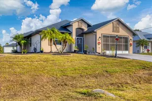 6128 Catalan St, Englewood, FL 34224 - Photo 2