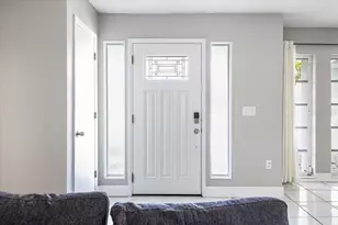 2061 Illinois Ave, Englewood, FL 34224 - Photo 4