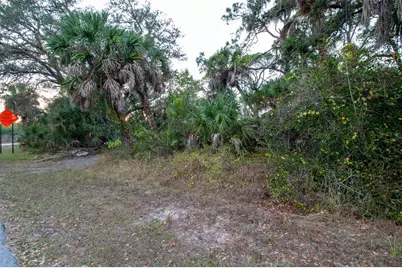 15038 Cresent Avenue, Port Charlotte, FL 33953 - Photo 6