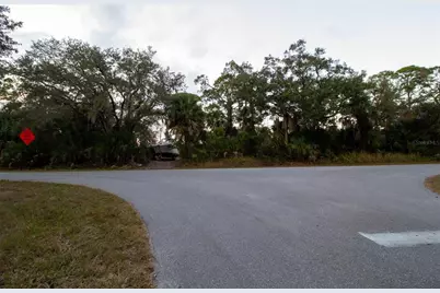 15038 Cresent Avenue, Port Charlotte, FL 33953 - Photo 4