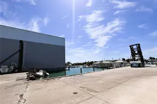 100 Circuit Rd, Nokomis, FL 34275 - Photo 12