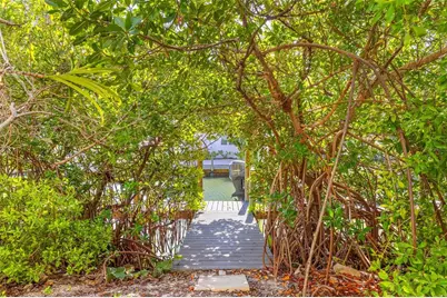 160 1st Street E, Boca Grande, FL 33921 - Photo 34