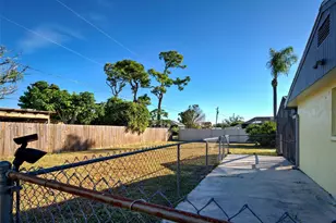 1330 Buereau Rd, Englewood, FL 34223 - Photo 10