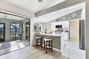 25 Bunker Ct, Rotonda West, FL 33947 - Photo 14