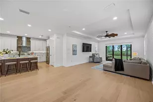 18803 Dayspring Pl, Venice, FL 34293 - Photo 8