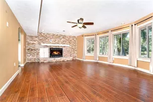 222 High Pt Dr, Venice, FL 34292 - Photo 8