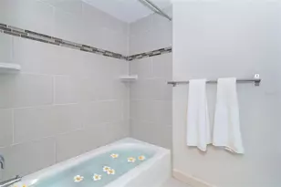 222 High Pt Dr, Venice, FL 34292 - Photo 36